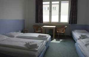 Vierbettzimmer mit Etagendusche/WC